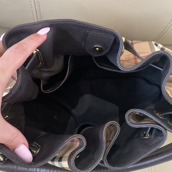 Burberry Haymarket  Nova Check Medium Hobo Handbag - Picture 10 of 16